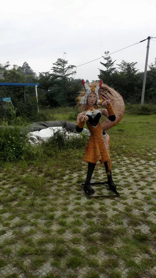 王者荣耀主题乐园人像辣眼睛 这妲己的脸我也是服了